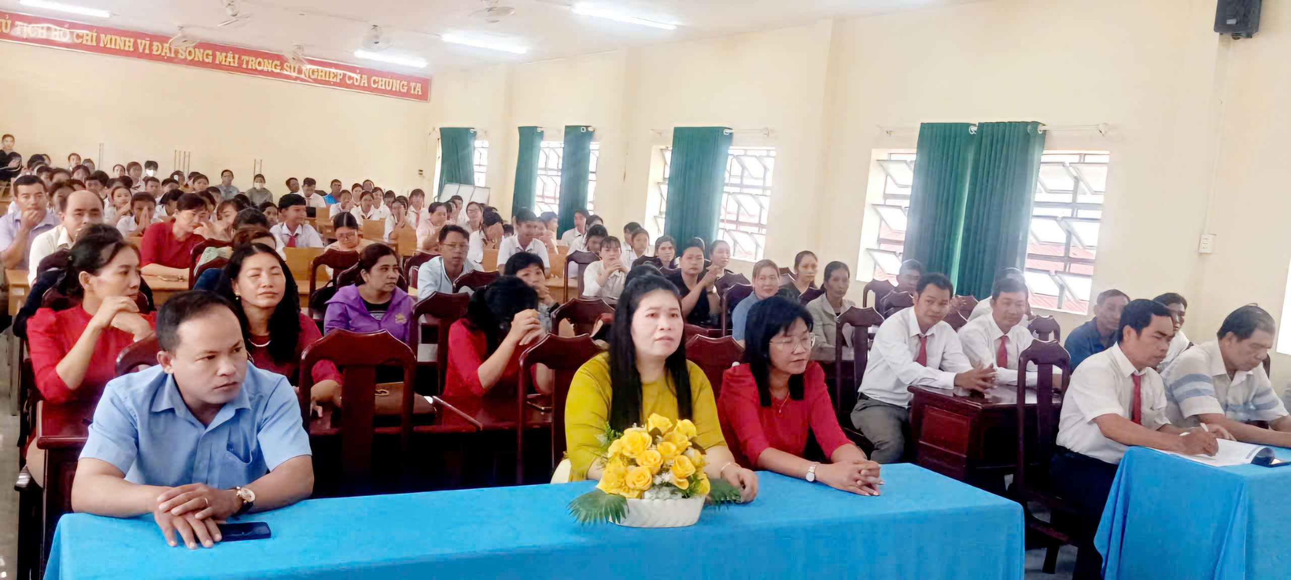 TRƯỜNG THCS DTNT MỸ TÚ TỔNG KẾT NĂM HỌC 2024-2025